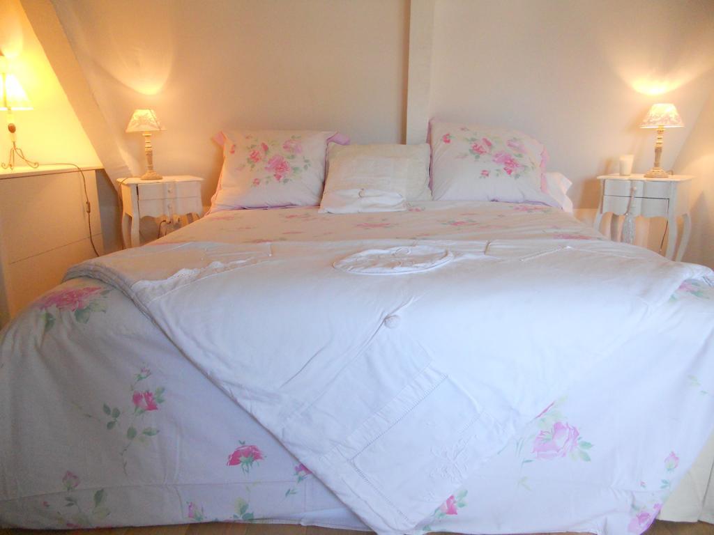 Chambre Le Nid Du Phare Avec Jacuzzi Honfleur Rum bild
